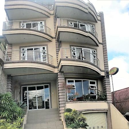 Rl Veranda Suite Baguio City Dış mekan fotoğraf